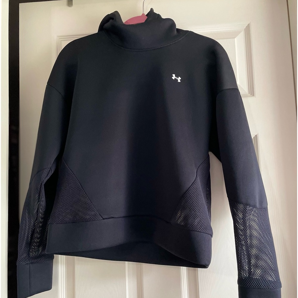 Under armor women’s athletic pullover sweater